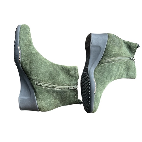 SEXY Green Suede “Naturalizer” Ankle Boots Sz 8 - Picture 6 of 7